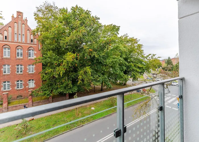 Apartamento Artyleryjska For 6 People By Bookinghost Kołobrzeg