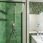 Apartamento Artyleryjska For 6 People By Bookinghost Kołobrzeg