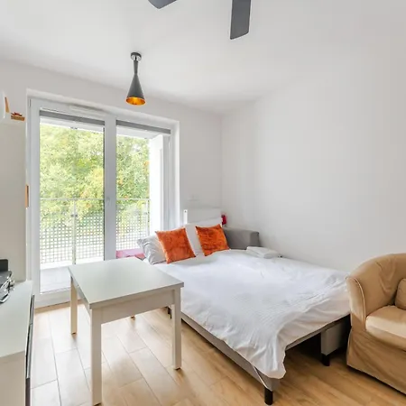 Artyleryjska For 6 People By Bookinghost