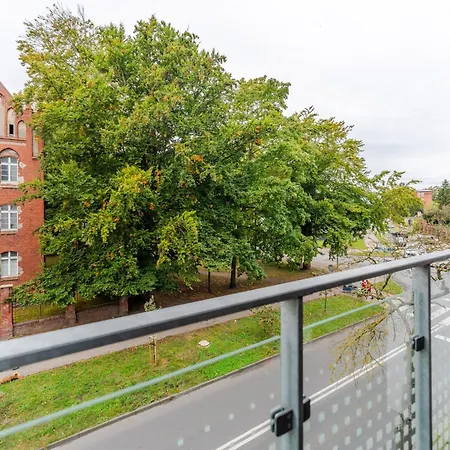 Lägenhet Artyleryjska For 6 People By Bookinghost Kołobrzeg