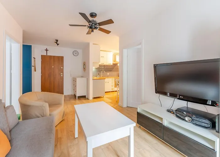 Artyleryjska For 6 People By Bookinghost Apartment *