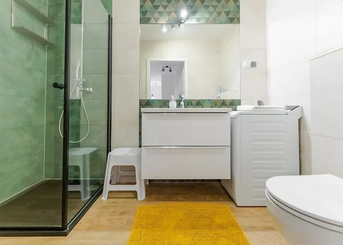 Apartment Artyleryjska For 6 People By Bookinghost